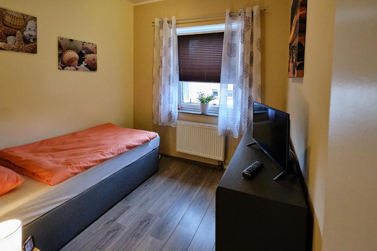 Ferienwohnung Mitten Im Pott Bottrop Exterior foto
