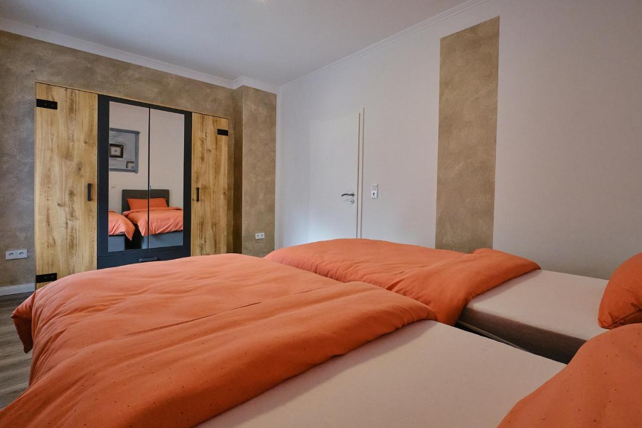 Ferienwohnung Mitten Im Pott Bottrop Exterior foto